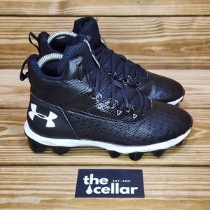 Under Armour Youth 4.5 Football Cleats Hightop Lace Up Athletic Shoes